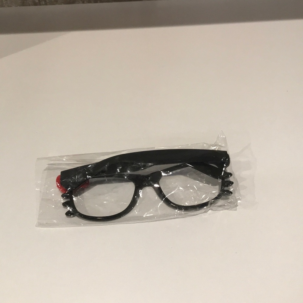 Sunglasses - Picture 2 of 2